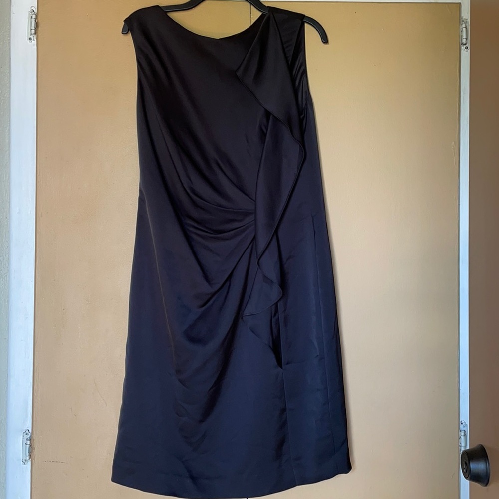 Jones wear Dress